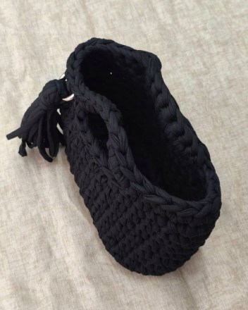 1  τσαντα μαυρη (1)